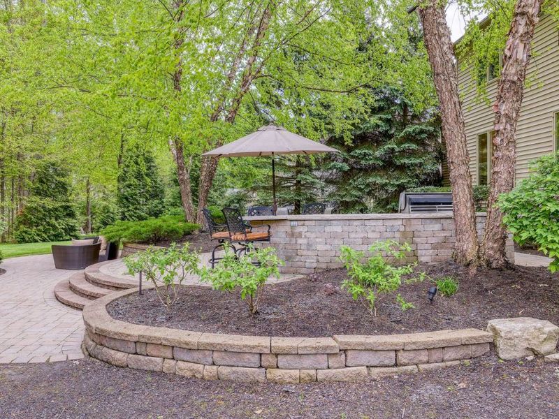 37775 Flanders Drive , Solon, OH 44139 Photo 7