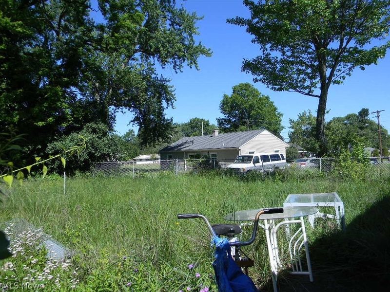 62 Fincastle Lane , Youngstown, OH 44505 Photo 5