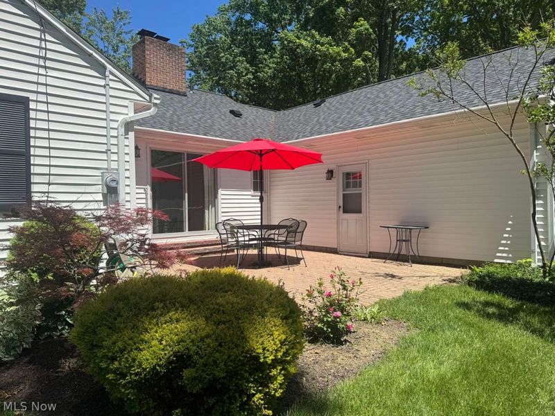 359 Yale Avenue , Elyria, OH 44035 Photo 10
