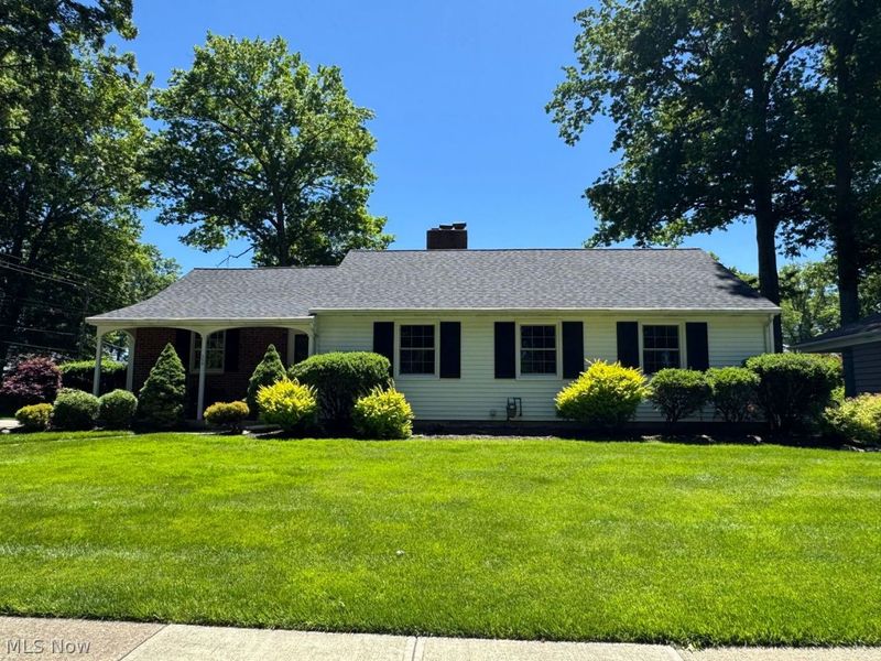 359 Yale Avenue , Elyria, OH 44035 Photo 5