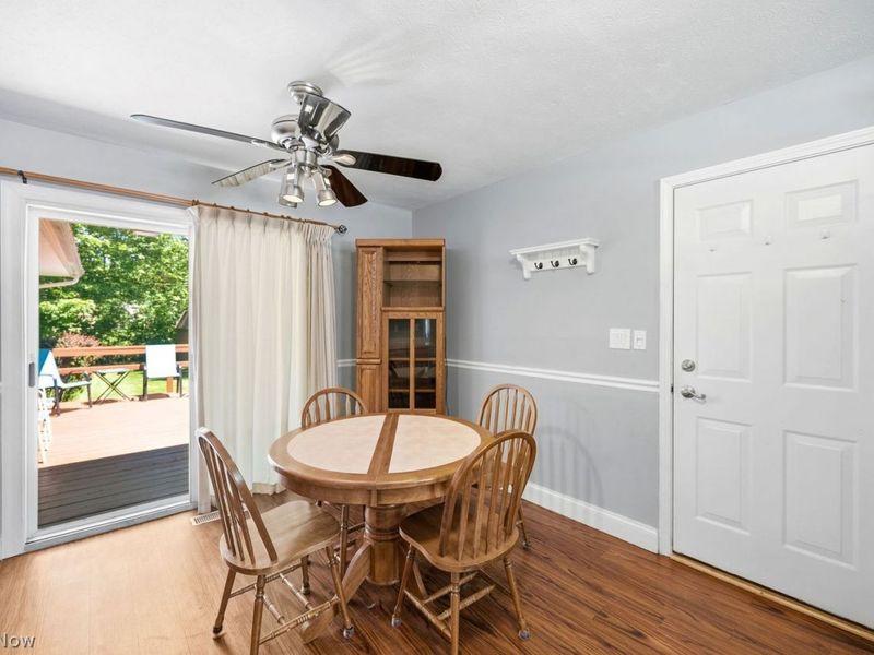 8379 Fairfax Drive , Mentor, OH 44060 Photo 5