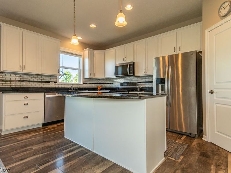 8024 Heatherglen Drive , Mentor, OH 44060 Photo 22