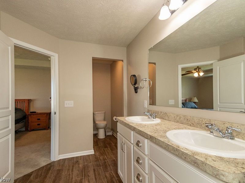 8024 Heatherglen Drive , Mentor, OH 44060 Photo 31