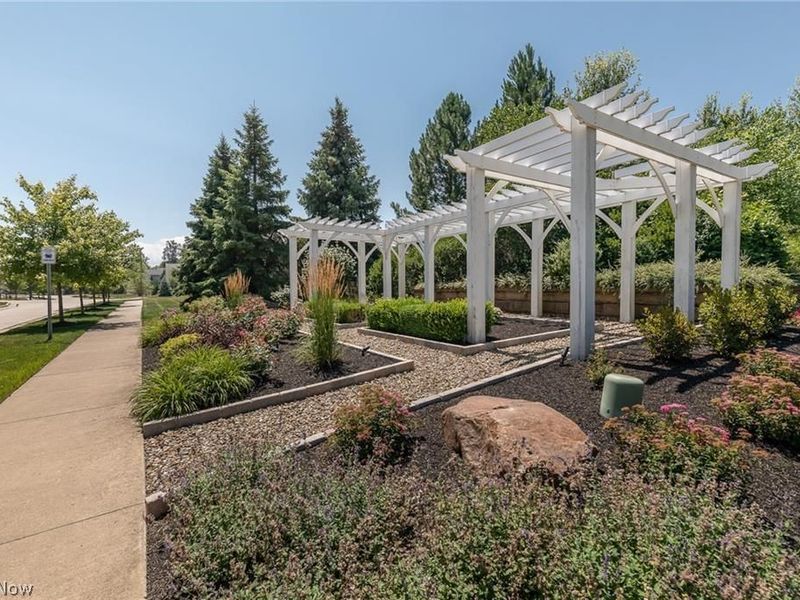8024 Heatherglen Drive , Mentor, OH 44060 Photo 50
