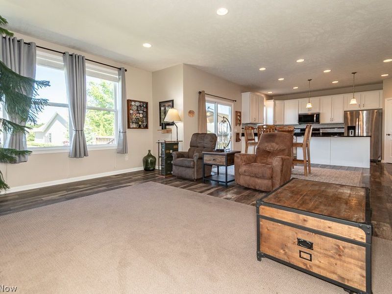 8024 Heatherglen Drive , Mentor, OH 44060 Photo 9