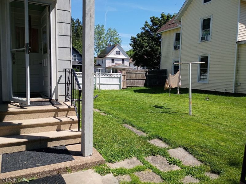 238 Howe Street , Unit UP, Elyria, OH 44035 Photo 21