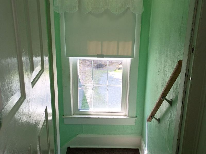 238 Howe Street , Unit UP, Elyria, OH 44035 Photo 7