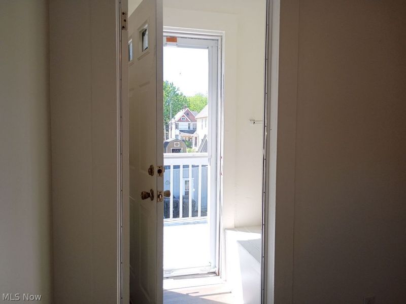 238 Howe Street , Unit UP, Elyria, OH 44035 Photo 9