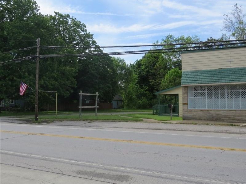 101 E. Main Street , Amherst, OH 44001 Photo 2