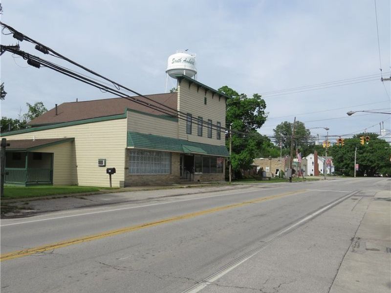 101 E. Main Street , Amherst, OH 44001 Photo 3