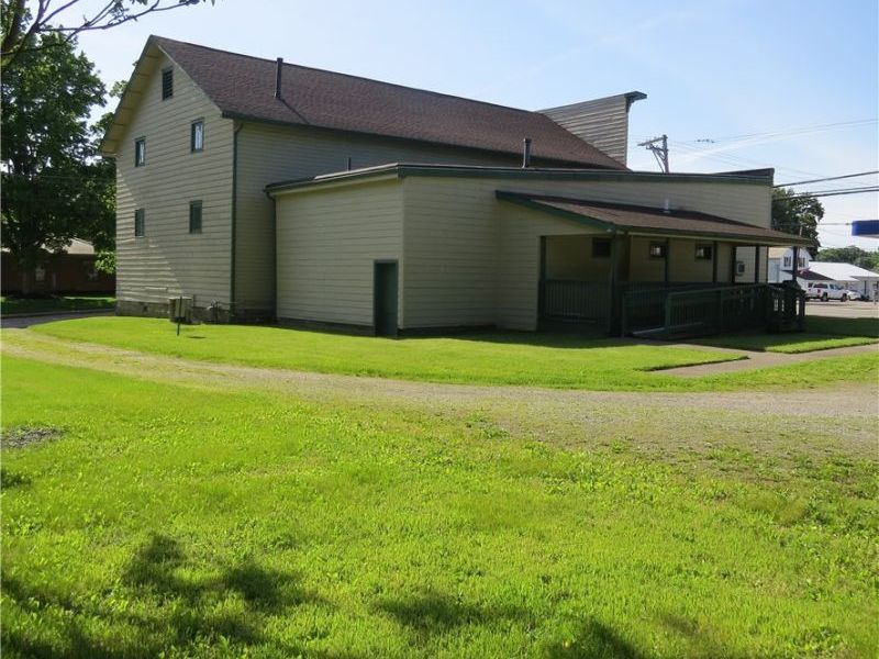 101 E. Main Street , Amherst, OH 44001 Photo 7