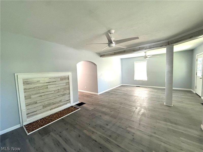 414 Harbor, Conneaut, OH 44030 Photo 9