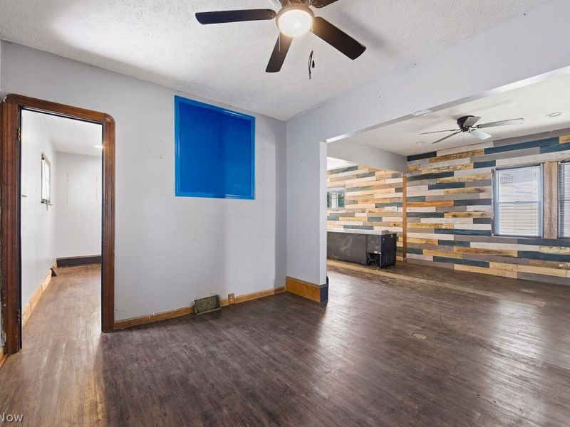2314 Tate Avenue , Cleveland, OH 44109 Photo 15