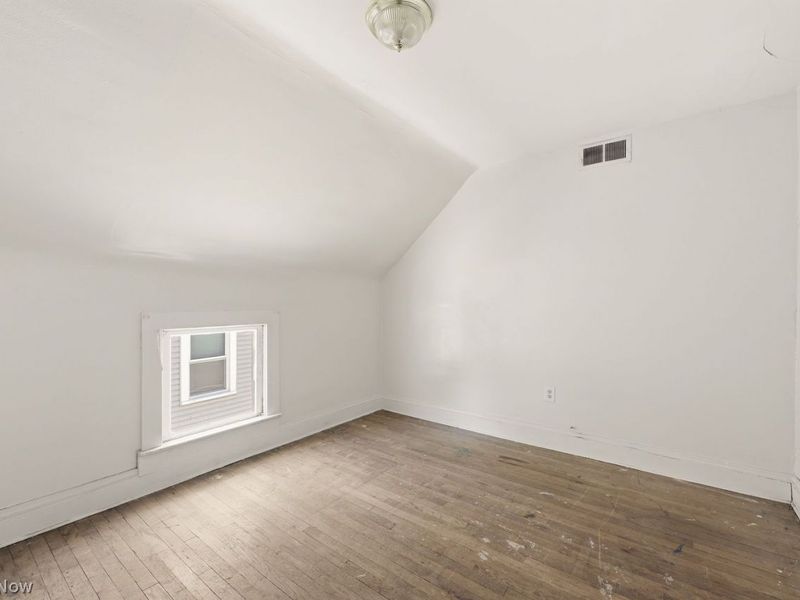 2314 Tate Avenue , Cleveland, OH 44109 Photo 23