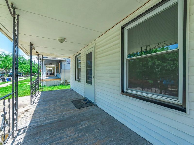 2314 Tate Avenue , Cleveland, OH 44109 Photo 5