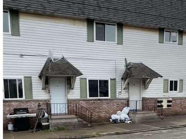 202 Meldon Ave , Unit 4, Donora, PA 15033