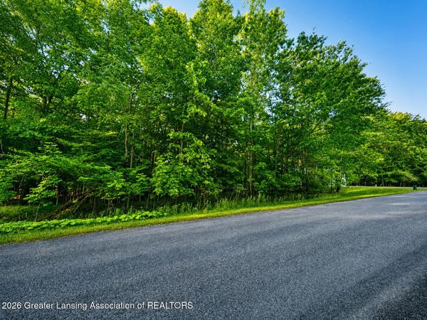 V/l Lot 134 Hardwood , Perrinton, MI 48871