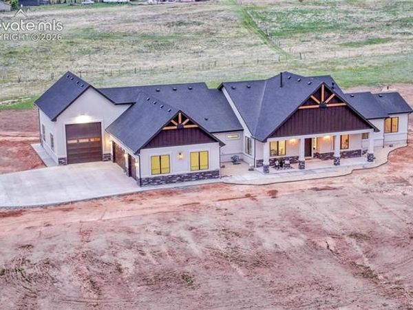 10853 Alamar Way, Colorado Springs, CO 80908