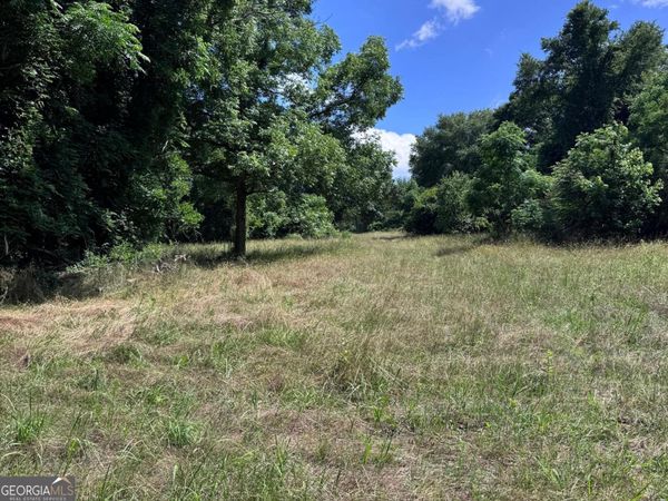 427 Dripping Rock Road, Molena, GA 30258