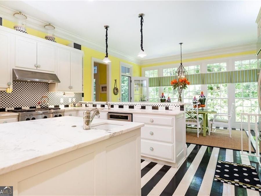 Property Image 9