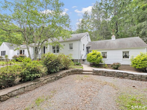 119 Staples , Easton, CT 06612