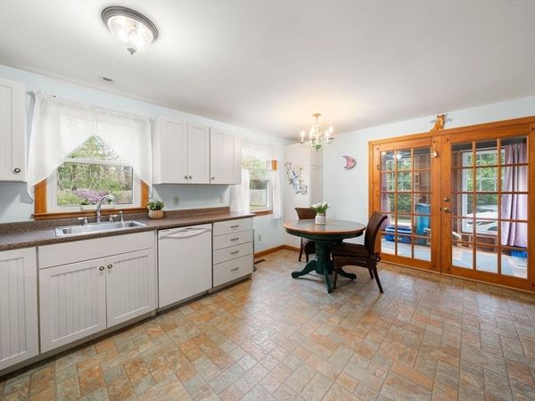 34 Newtown Rd, Sandwich, MA 02563
