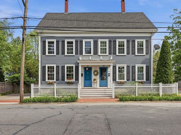 37 Marlboro St, Unit 37, Newburyport, MA 01950