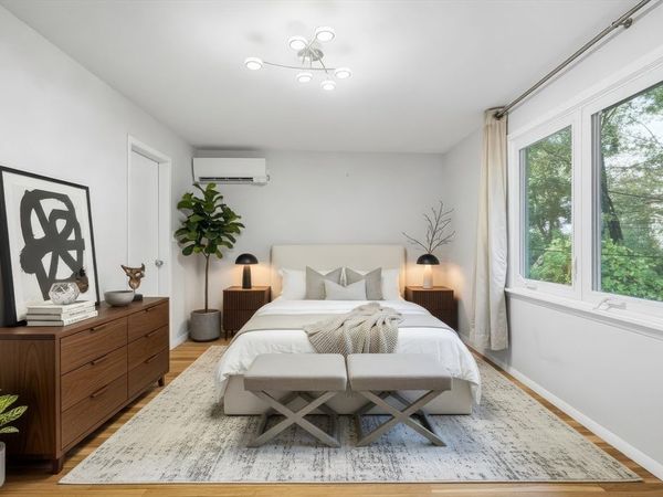 184 Rawson Rd, Unit 184, Brookline, MA 02445