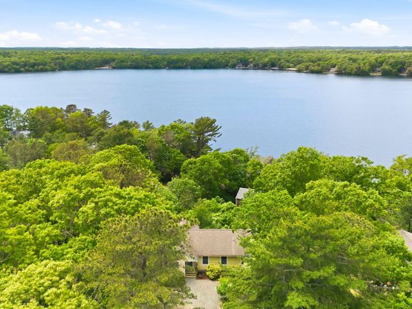 92 Shorewood Drive , Mashpee, MA 02649