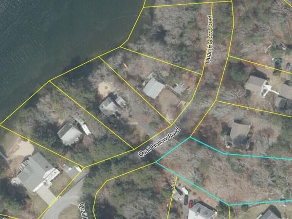 88 Shorewood Drive , Mashpee, MA 02649