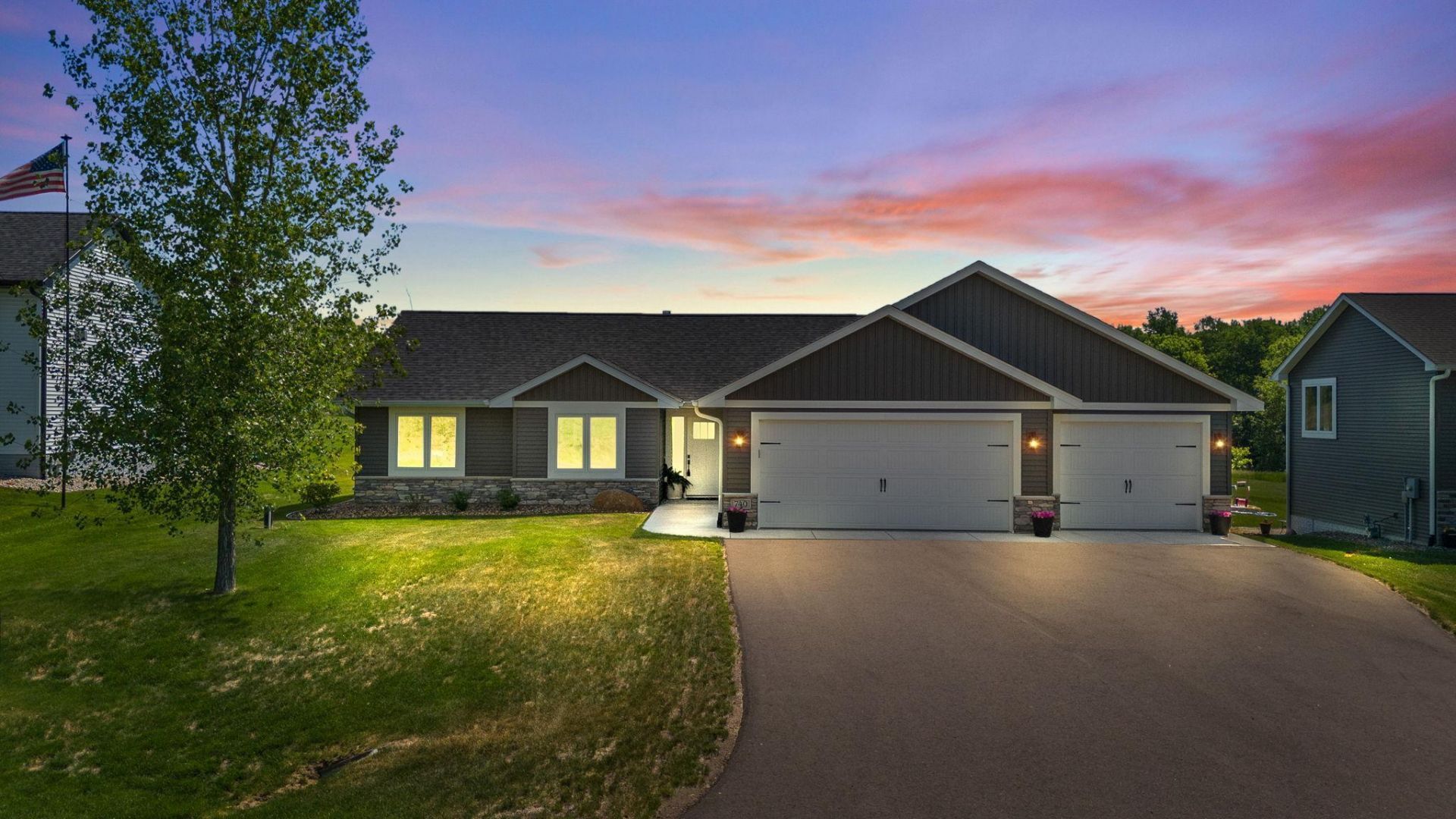 740 161st , Hammond, WI 54015