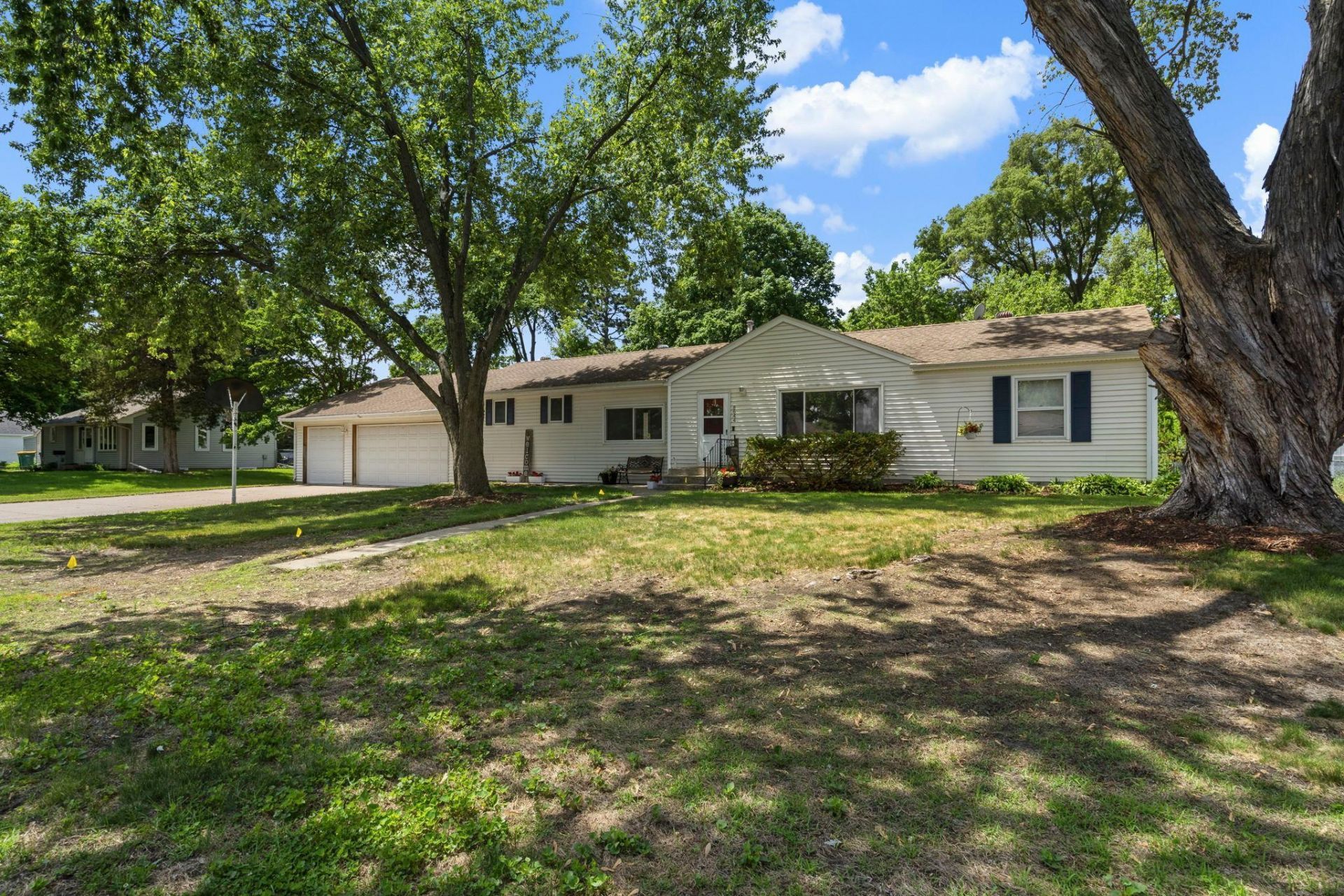 8644 4th Avenue S, Bloomington, MN 55420