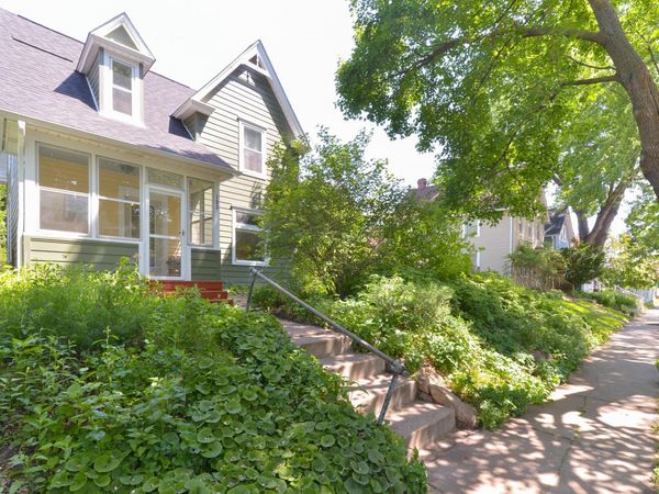 153 Winifred Street W, Saint Paul, MN 55107