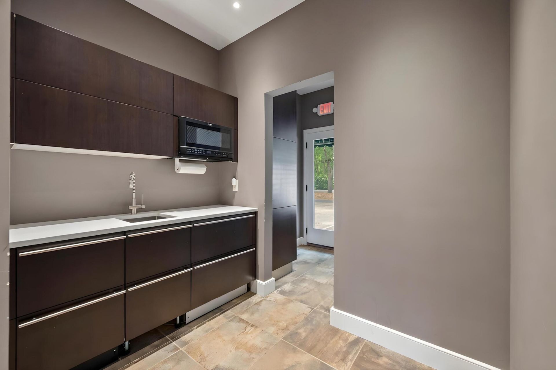 3690 Bohicket Road  Photo 8