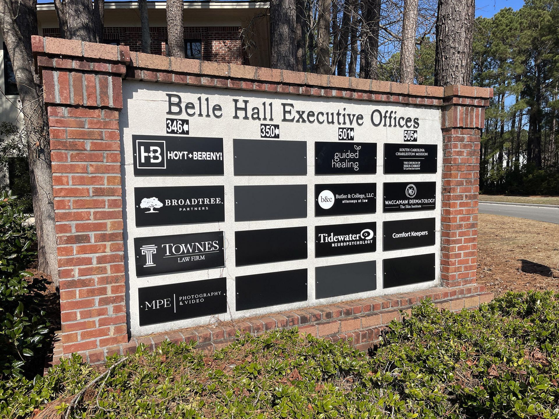 505 Belle Hall Parkway  Photo 11