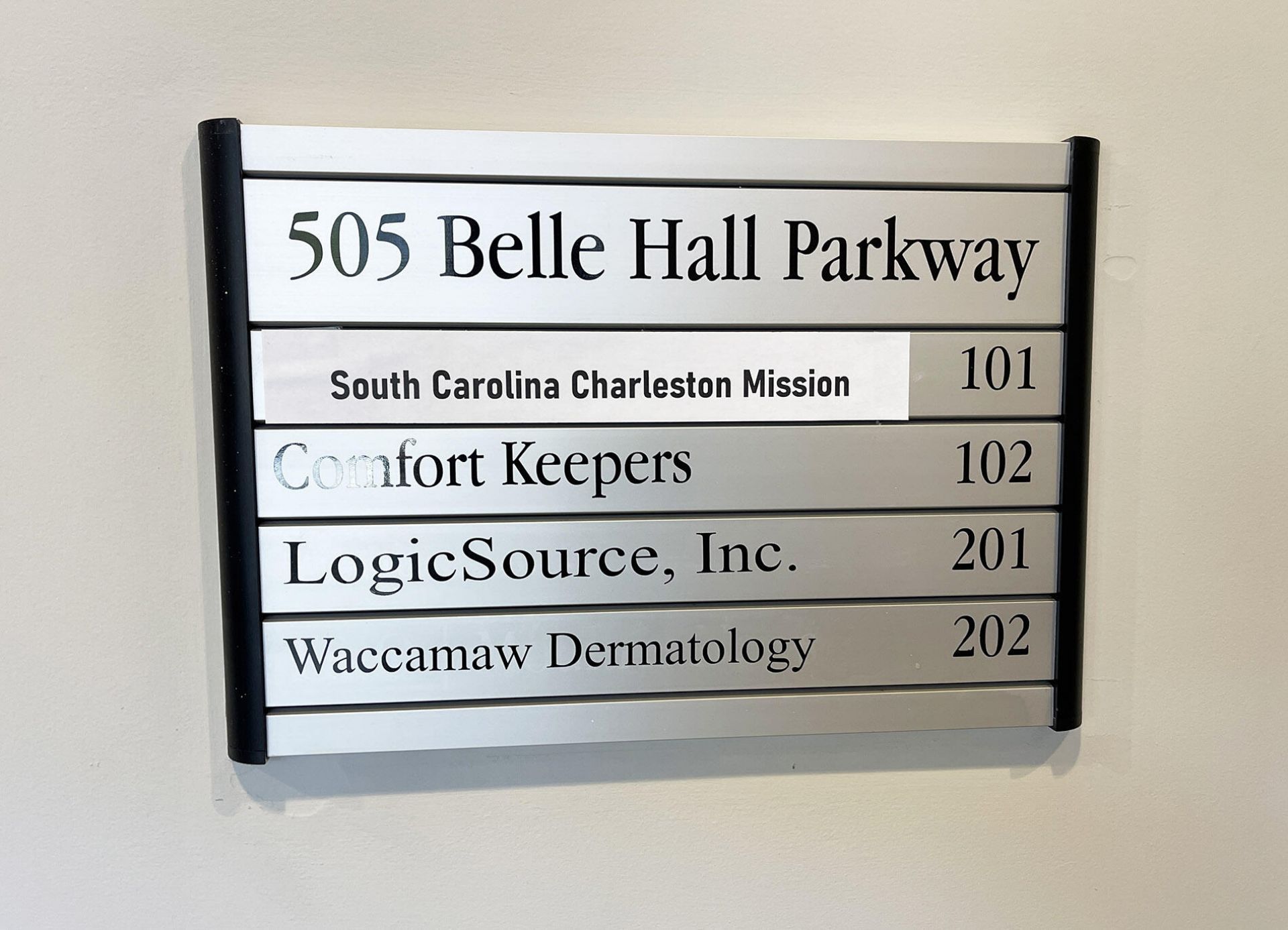 505 Belle Hall Parkway  Photo 9