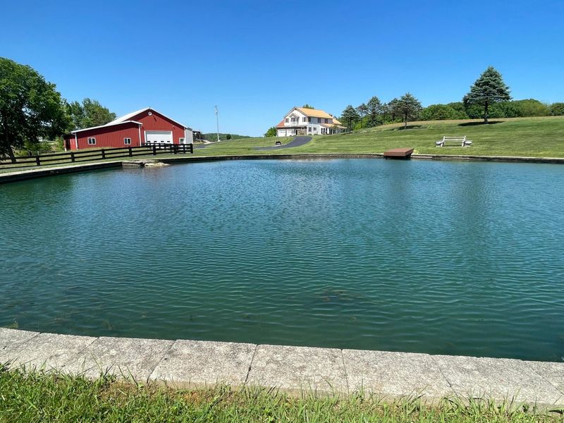 3870 Vanwinkle Road , Frazeysburg, OH 43822 Photo 2