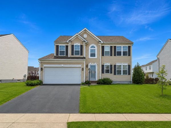 304 Eagles Nest Avenue , Johnstown, OH 43031