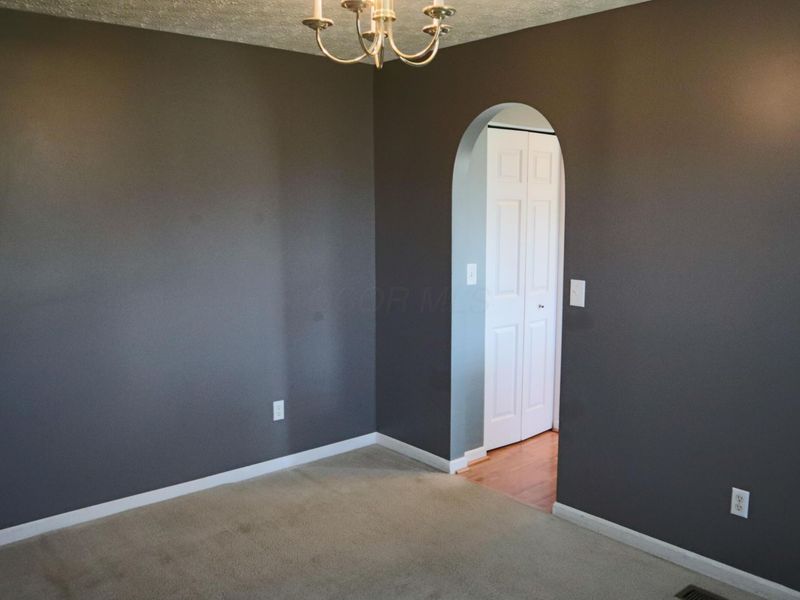 304 Eagles Nest Avenue, Johnstown, OH 43031 Photo 13