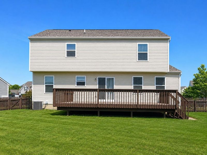 304 Eagles Nest Avenue , Johnstown, OH 43031 Photo 2