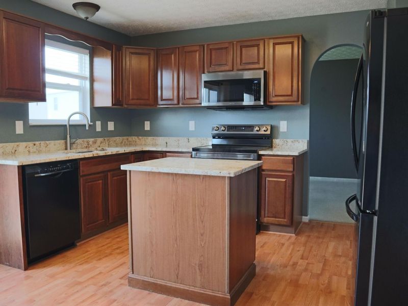 304 Eagles Nest Avenue, Johnstown, OH 43031 Photo 6