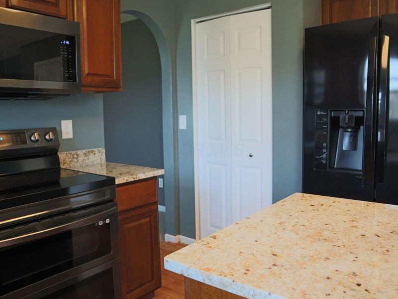 304 Eagles Nest Avenue, Johnstown, OH 43031 Photo 8