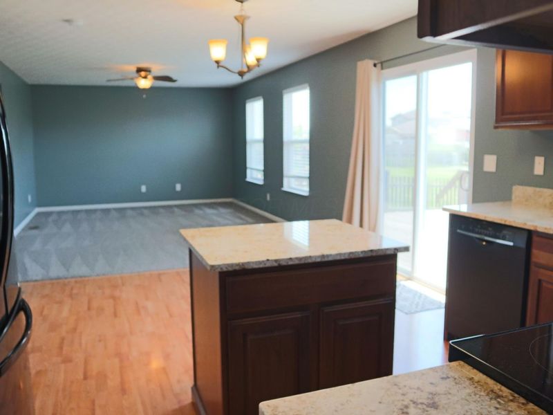 304 Eagles Nest Avenue, Johnstown, OH 43031 Photo 9