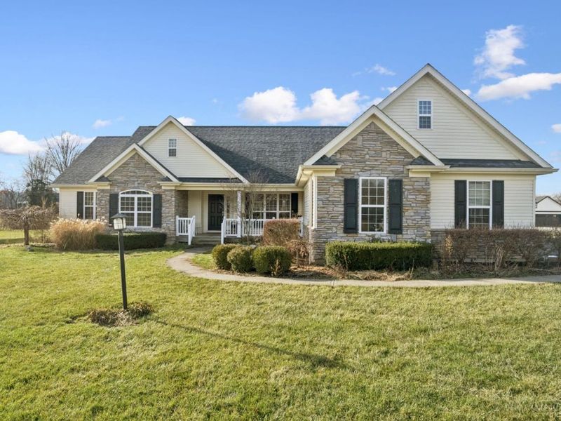 3283 Macedonia Rd, Tate Twp, OH 45106 Photo 2