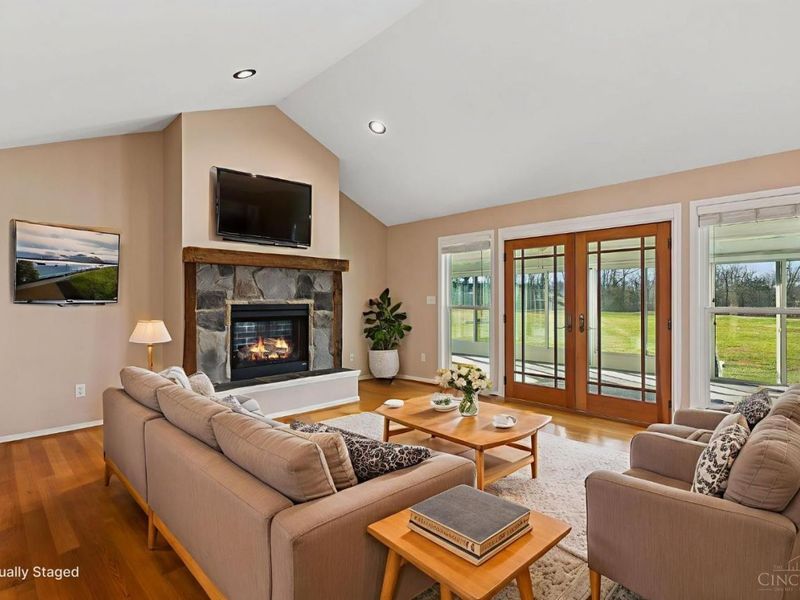 3283 Macedonia Rd, Tate Twp, OH 45106 Photo 4