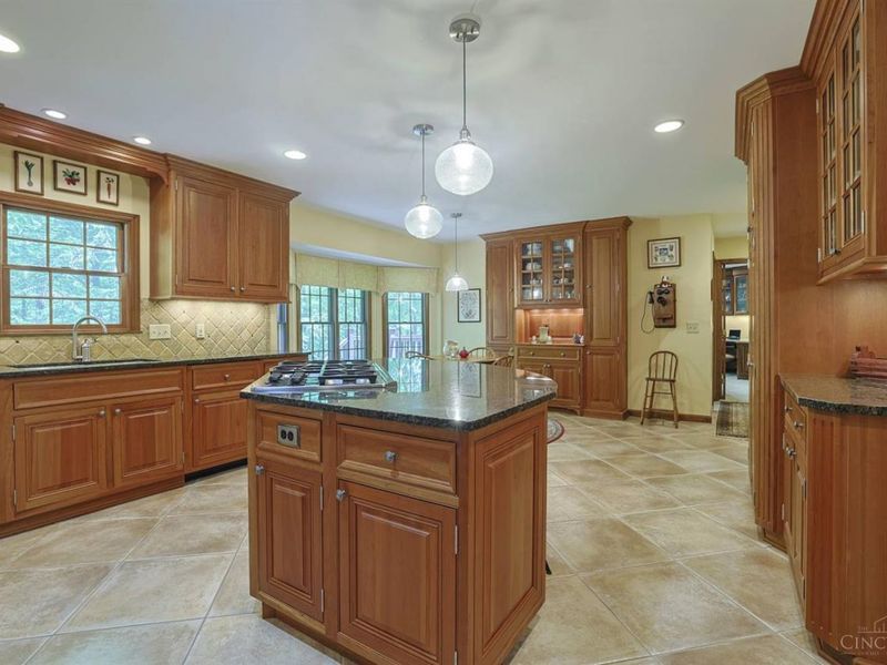 10708 Weatherstone Court, Symmes Township, OH 45140 Photo 18
