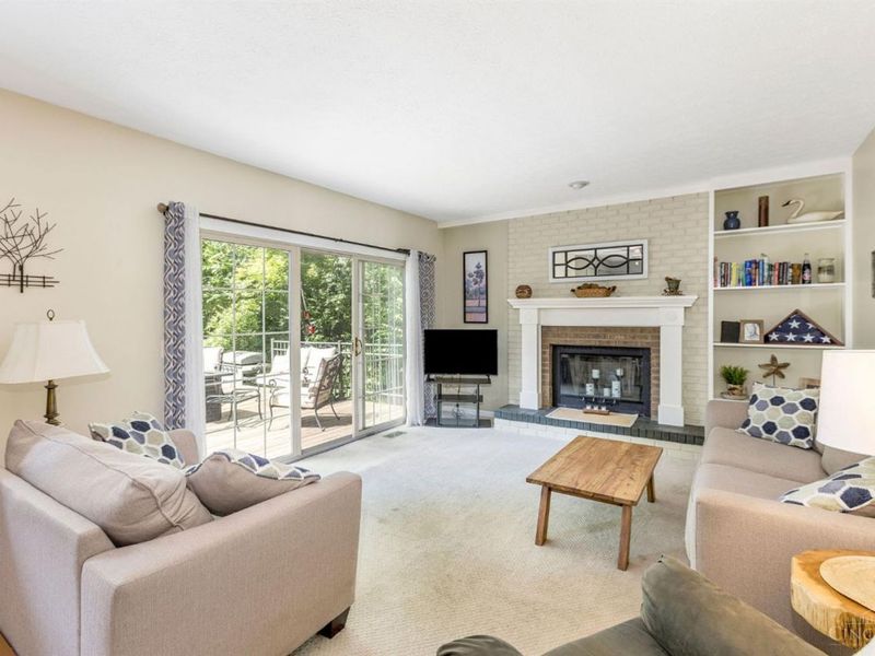 8072 Golfview Court, West Chester, OH 45069 Photo 10
