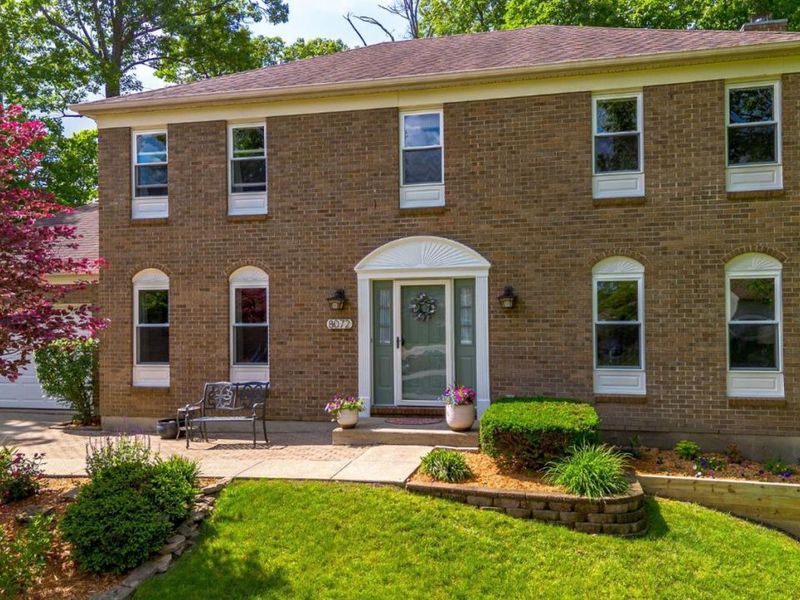 8072 Golfview Court, West Chester, OH 45069 Photo 4
