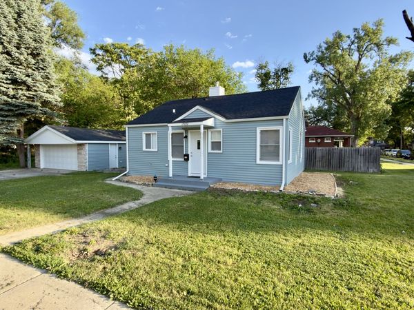 17092 Jodave Avenue , Hazel Crest, IL 60429