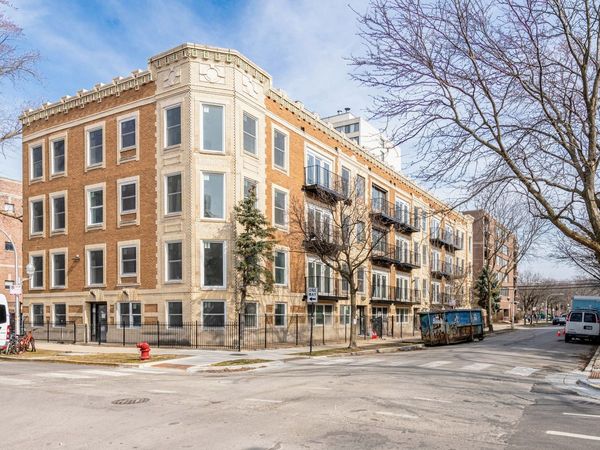 1022 W Ainslie Street , Unit 4, Chicago, IL 60640